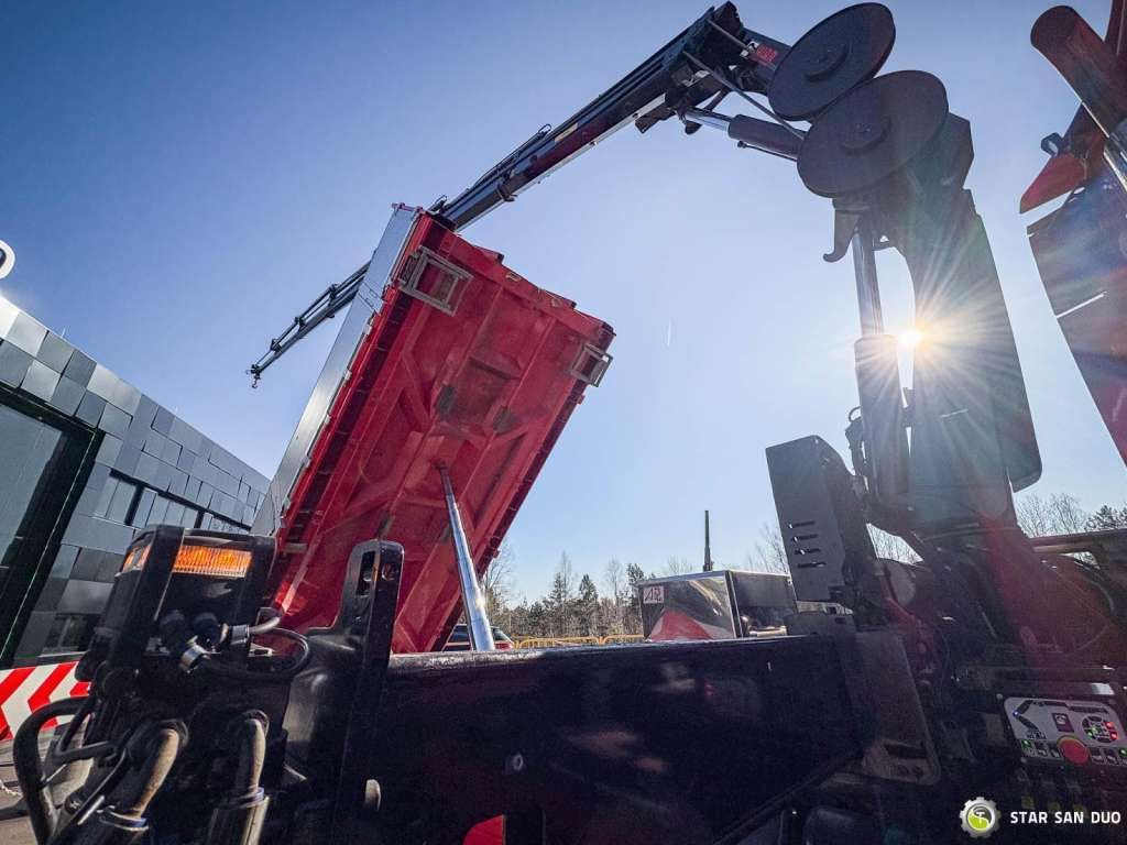Нови Камион с кран Mercedes-Benz  AROCS 3358L 6x4 HIAB 192X-HIPRO E-6 Crane Kippe: снимка 19