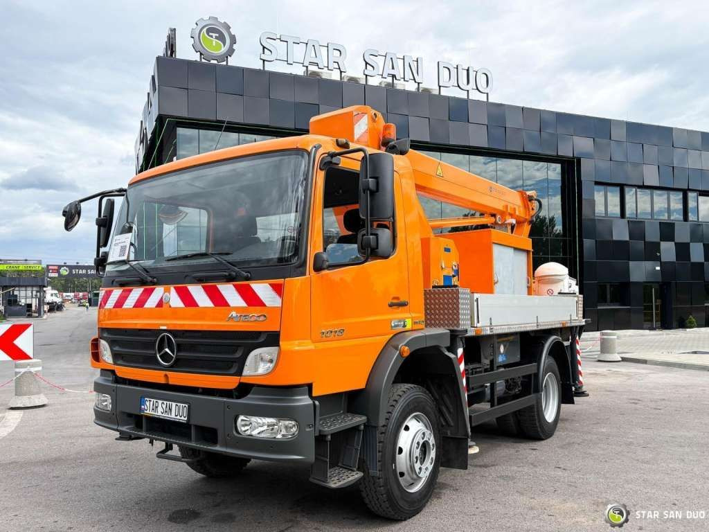 Mercedes-Benz ATEGO 4x4 1018 WUMAG WT 170 Platform Lift 17m - Автовишка: снимка 3 Mercedes-Benz ATEGO 4x4 1018 WUMAG WT 170 Platform Lift 17m - Автовишка: снимка 3