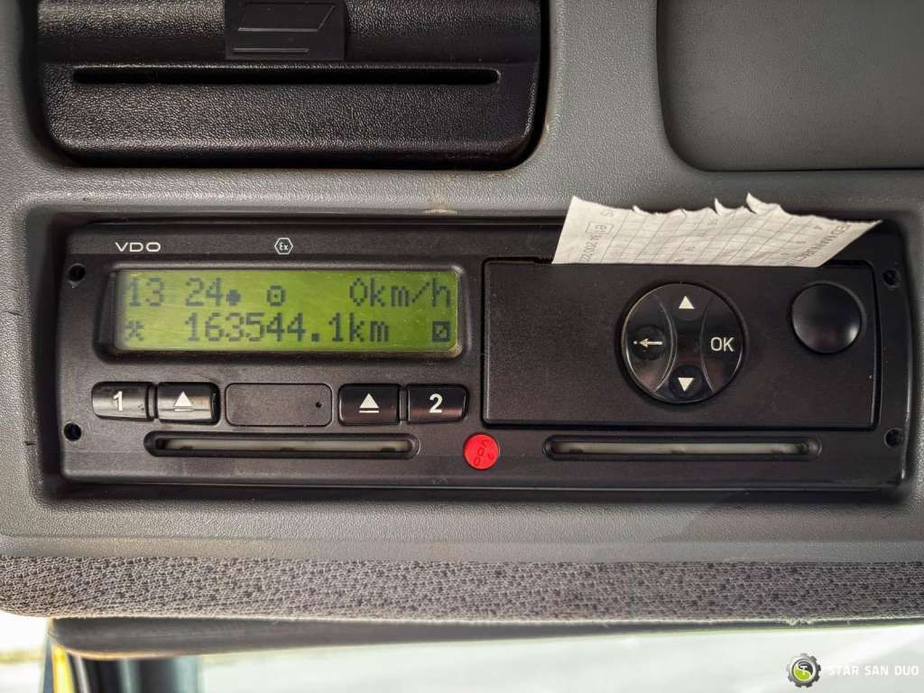 Самосвал камион Mercedes-Benz AXOR 1824 4x2 HMF 975 HDS Crane Rotator Kipper Mercedes-Benz AXOR 1824 4x2 HMF 975 HDS Crane Rotator Kipper: снимка 16 Самосвал камион Mercedes-Benz AXOR 1824 4x2 HMF 975 HDS Crane Rotator Kipper Mercedes-Benz AXOR 1824 4x2 HMF 975 HDS Crane Rotator Kipper: снимка 16