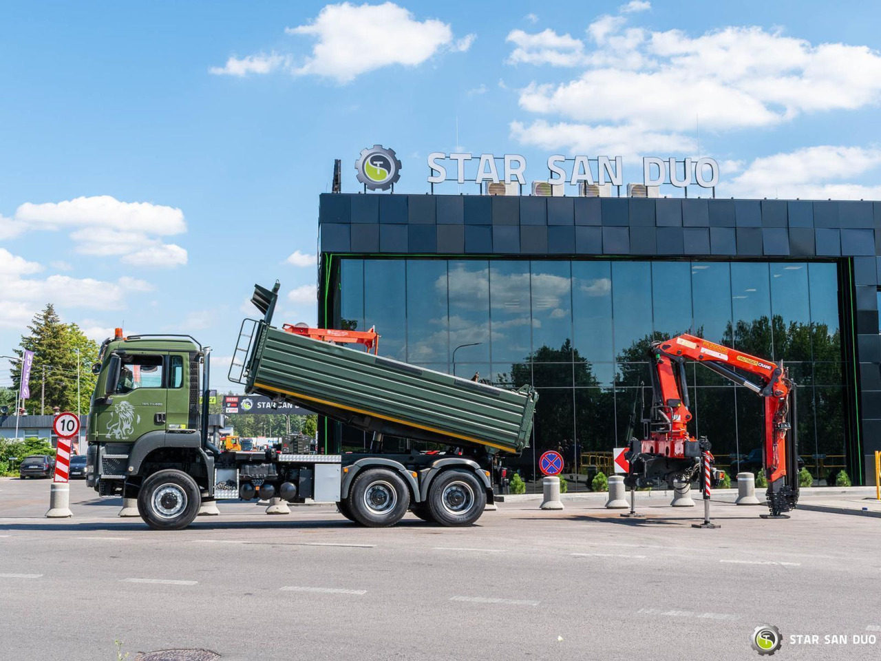 - Самосвал камион: снимка 4 - Самосвал камион: снимка 4