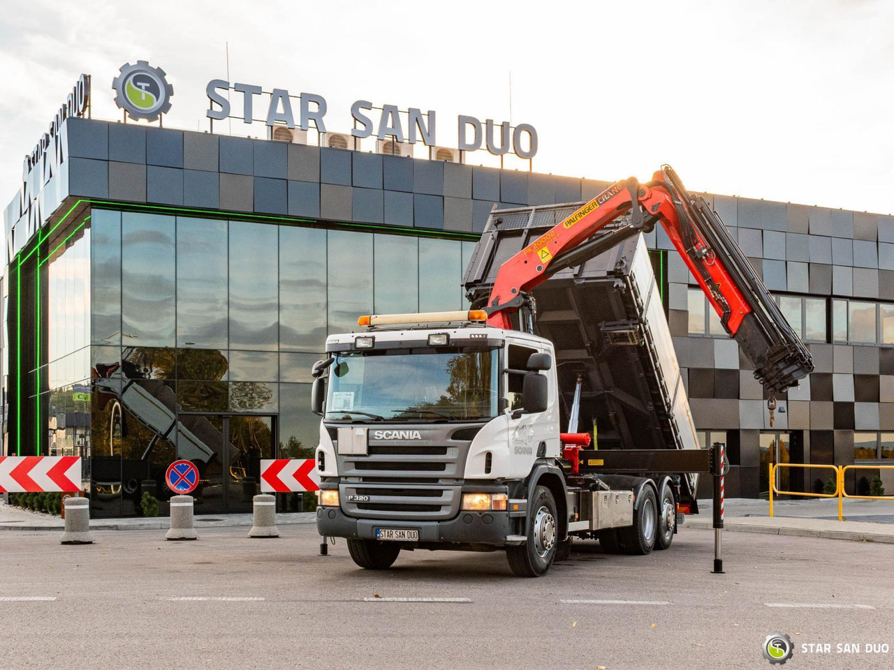 - Самосвал камион: снимка 5 - Самосвал камион: снимка 5