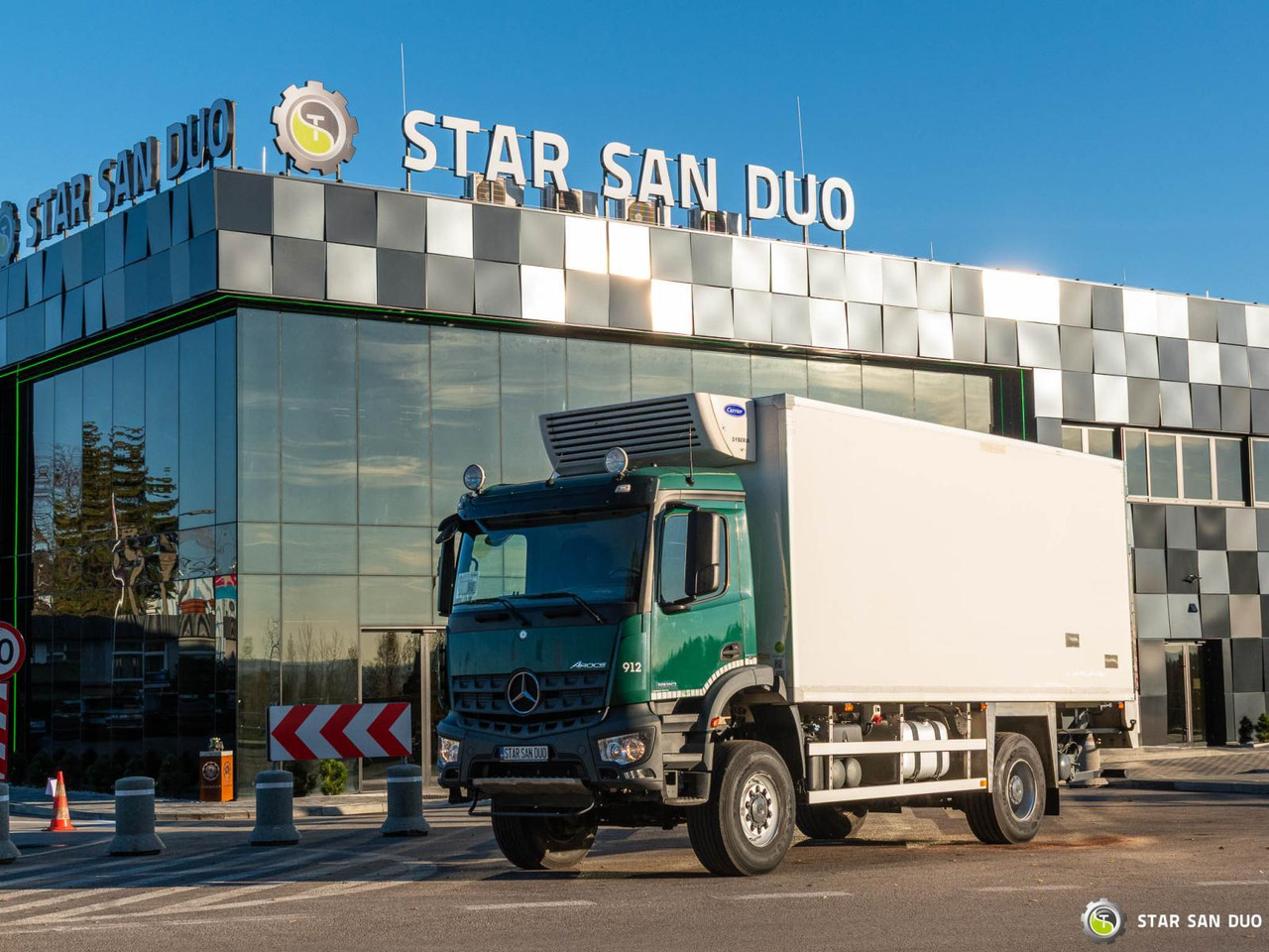 - Шаси кабина: снимка 1 - Шаси кабина: снимка 1