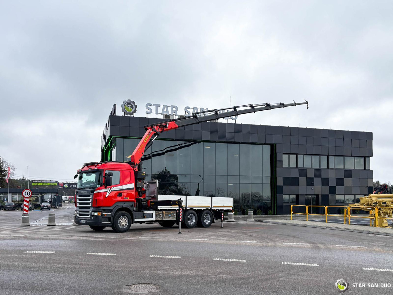 - Камион с кран: снимка 5 - Камион с кран: снимка 5