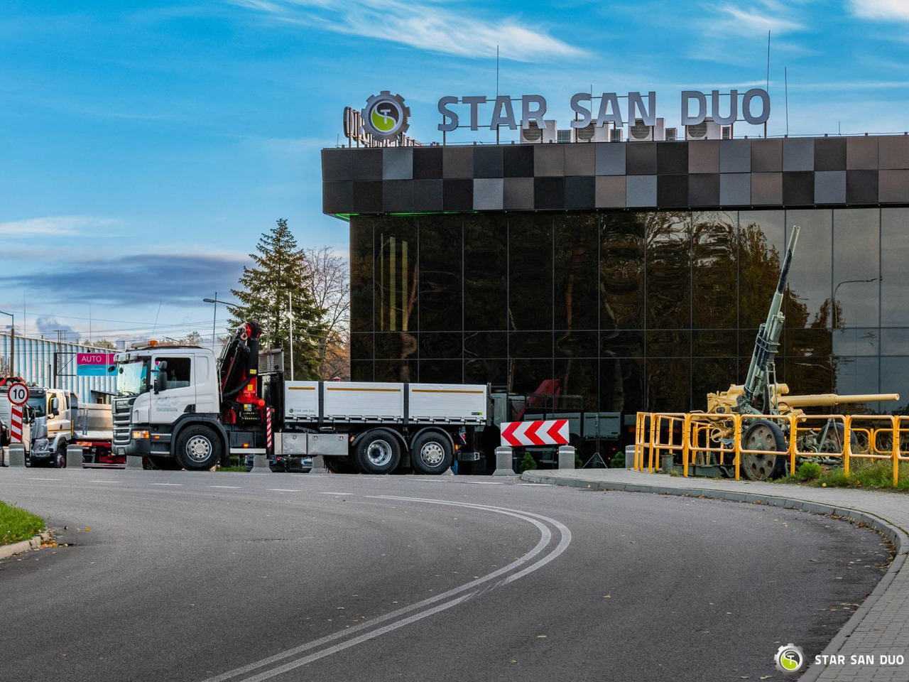 - Самосвал камион: снимка 2 - Самосвал камион: снимка 2