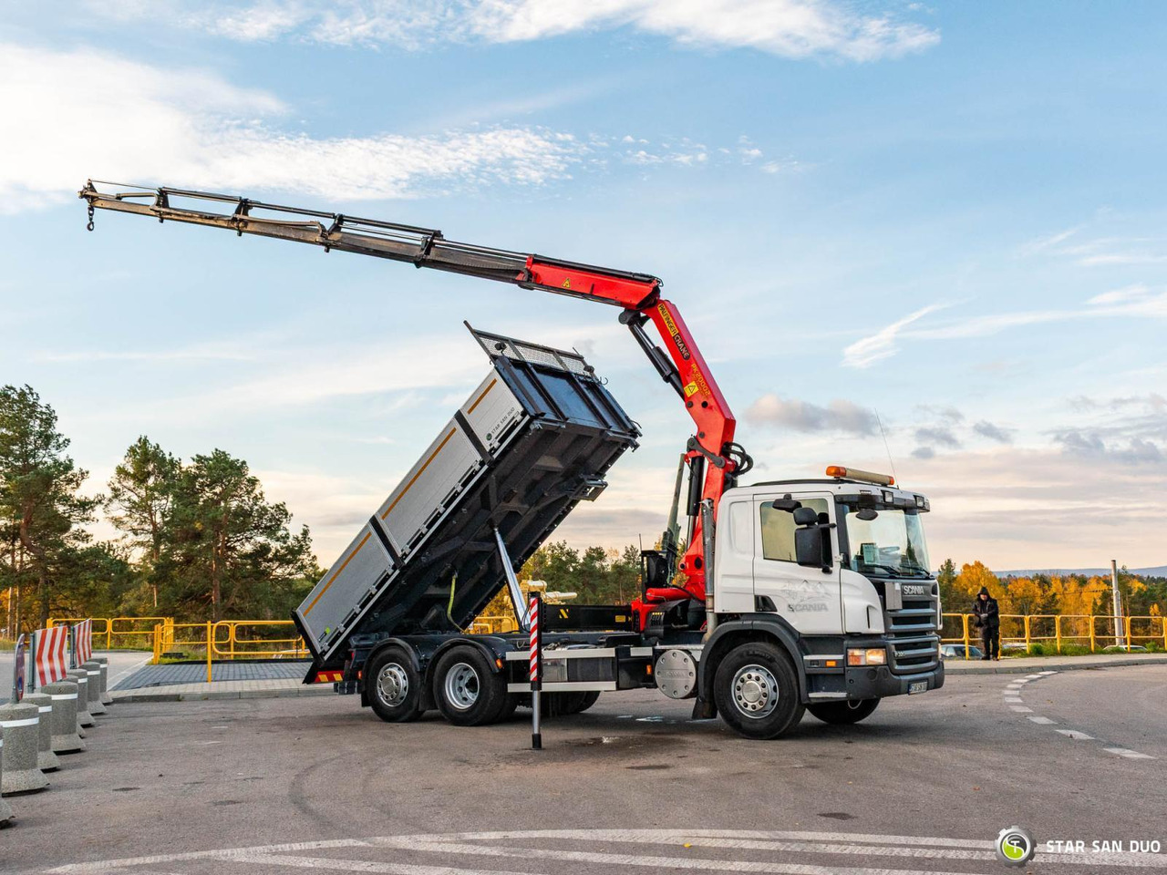 - Самосвал камион: снимка 4 - Самосвал камион: снимка 4