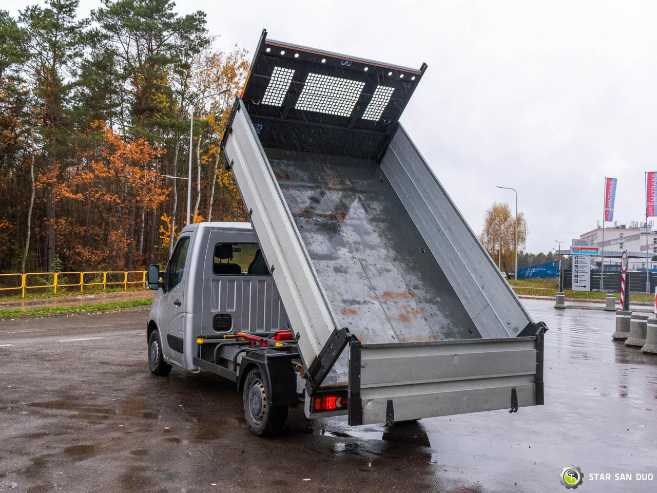 - Самосвал камион: снимка 2 - Самосвал камион: снимка 2