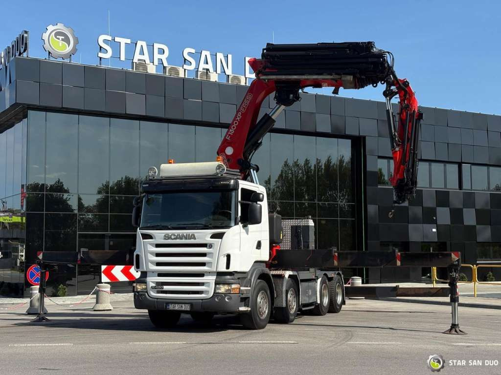 Scania R420 8x4 FASSI F1300 AXP Crane FLY JIB Euro 4 - Камион с кран: снимка 3 Scania R420 8x4 FASSI F1300 AXP Crane FLY JIB Euro 4 - Камион с кран: снимка 3