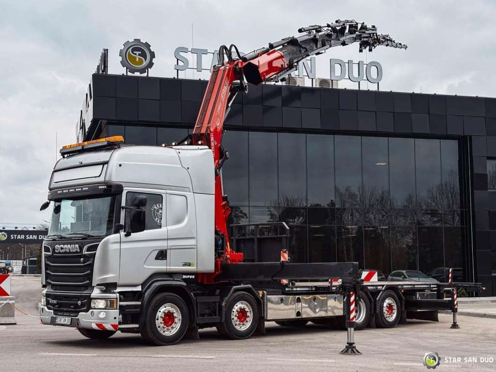 Scania R730 8x2 Fassi F990 Fly Jib 30m Crane Euro 6 - Камион с кран: снимка 1 Scania R730 8x2 Fassi F990 Fly Jib 30m Crane Euro 6 - Камион с кран: снимка 1