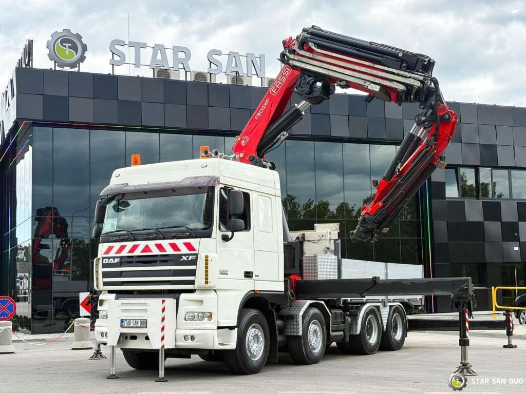 DAF XF 105.510 8x4 FASSI F800 XP Crane Fifth wheel - Влекач: снимка 2 DAF XF 105.510 8x4 FASSI F800 XP Crane Fifth wheel - Влекач: снимка 2