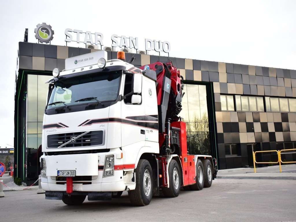 Нови Влекач Volvo  FH 520 8x2 EFFER 850 Fly Jib Winch 5th: снимка 11