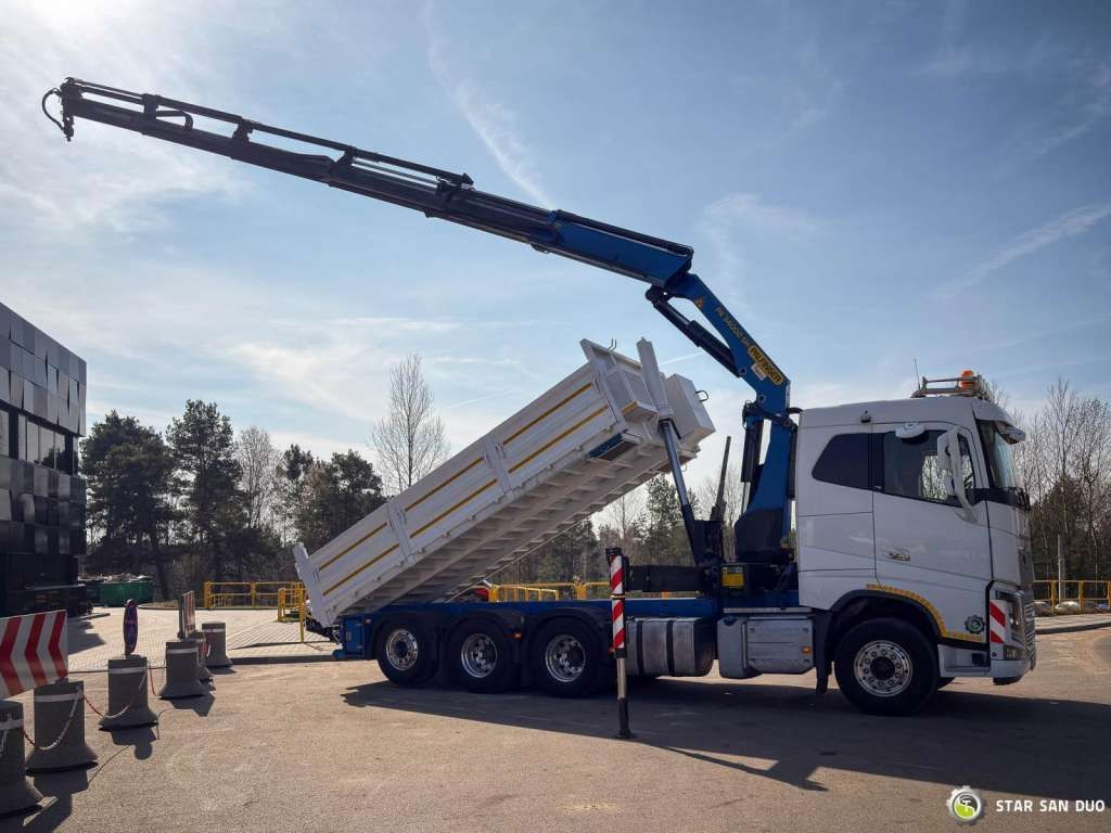 Volvo FH 16.550 8x4 Palfinger PK 34002-SH Crane Kippe - Камион с кран: снимка 2 Volvo FH 16.550 8x4 Palfinger PK 34002-SH Crane Kippe - Камион с кран: снимка 2