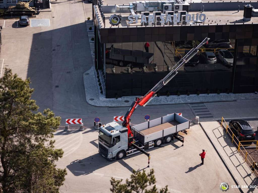 Volvo FH 500 6x2 FASSI F545R.A.2.25 CRANE KRAN NEW !! - Камион с кран: снимка 3 Volvo FH 500 6x2 FASSI F545R.A.2.25 CRANE KRAN NEW !! - Камион с кран: снимка 3