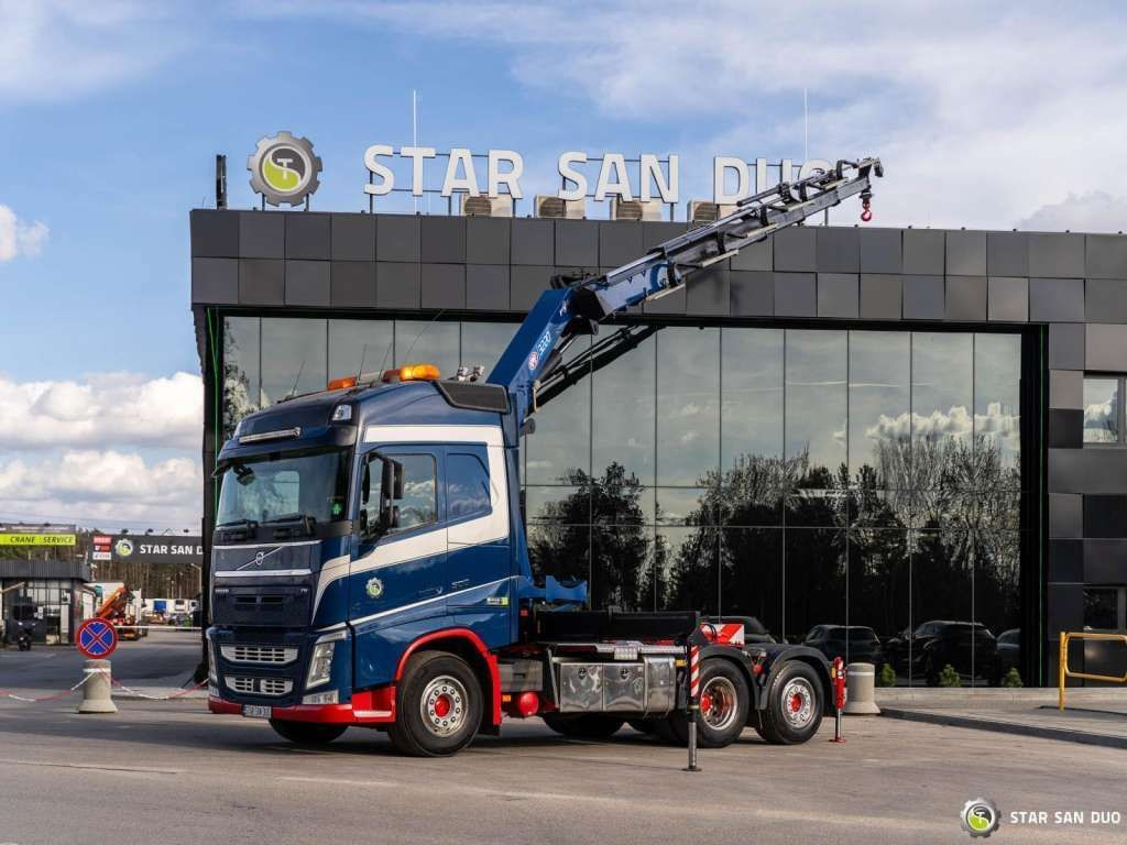 Volvo FH 500 6x2 HMF 3220-K5 HDS Crane Euro 6 - Камион с кран, Влекач: снимка 4 Volvo FH 500 6x2 HMF 3220-K5 HDS Crane Euro 6 - Камион с кран, Влекач: снимка 4