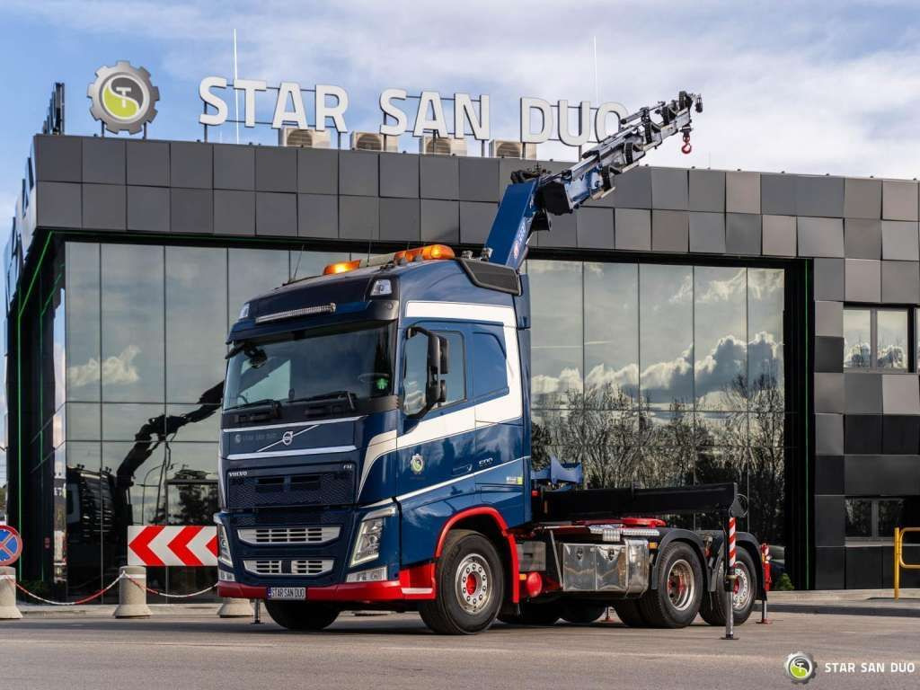 Volvo FH 500 6x2 HMF 3220-K5 HDS Crane Euro 6 - Камион с кран, Влекач: снимка 1 Volvo FH 500 6x2 HMF 3220-K5 HDS Crane Euro 6 - Камион с кран, Влекач: снимка 1