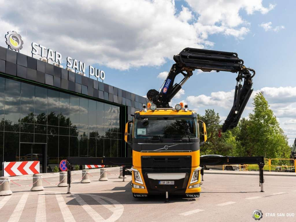 Volvo FH 540 8x4 HMF 6020 Fly Jib Winch - Камион с кран: снимка 3 Volvo FH 540 8x4 HMF 6020 Fly Jib Winch - Камион с кран: снимка 3