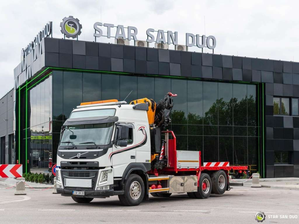 Volvo FM 450 6x2 EFFER 395/8S Euro 6 Crane Winch - Камион с кран: снимка 4 Volvo FM 450 6x2 EFFER 395/8S Euro 6 Crane Winch - Камион с кран: снимка 4