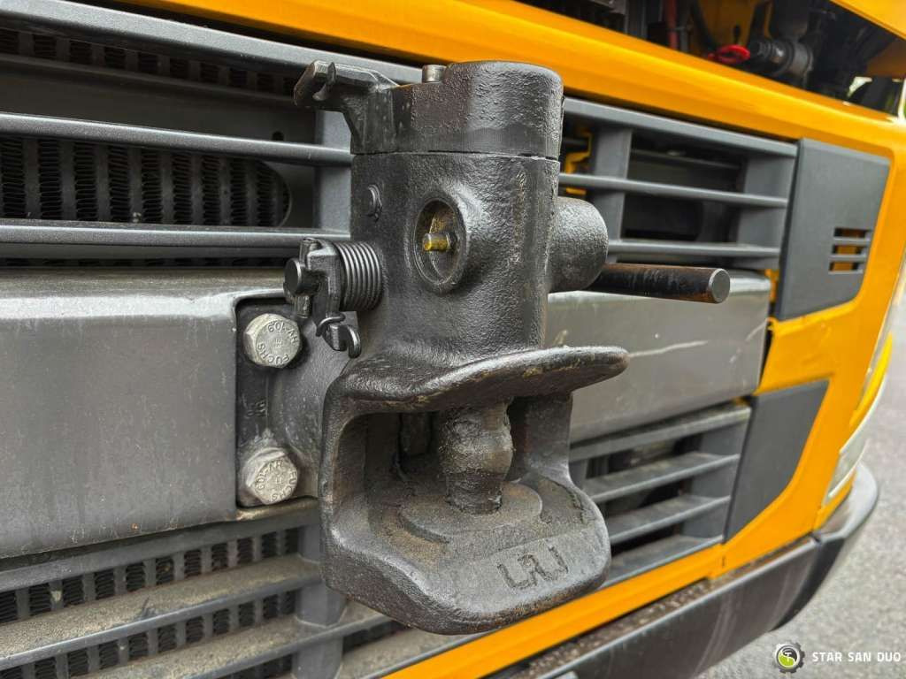 Лизинг на Volvo FM 460 6x4x4 HMF 3220 Crane HDS Volvo FM 460 6x4x4 HMF 3220 Crane HDS: снимка 23 Лизинг на Volvo FM 460 6x4x4 HMF 3220 Crane HDS Volvo FM 460 6x4x4 HMF 3220 Crane HDS: снимка 23