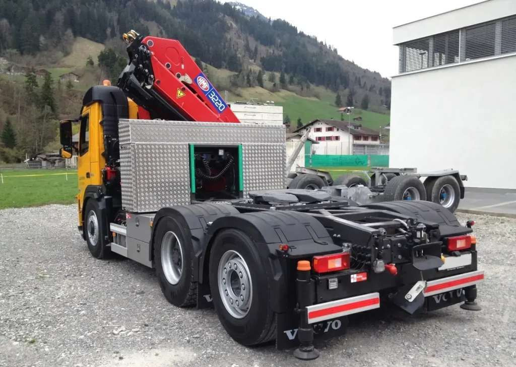 Лизинг на Volvo FM 460 6x4x4 HMF 3220 Crane HDS Volvo FM 460 6x4x4 HMF 3220 Crane HDS: снимка 29 Лизинг на Volvo FM 460 6x4x4 HMF 3220 Crane HDS Volvo FM 460 6x4x4 HMF 3220 Crane HDS: снимка 29