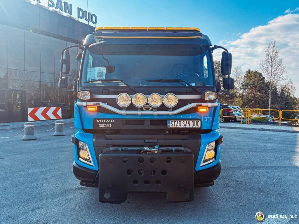 Volvo FMX 410 6x2 PALFINGER PK 18002 659 Working Hour - Самосвал камион: снимка 3 Volvo FMX 410 6x2 PALFINGER PK 18002 659 Working Hour - Самосвал камион: снимка 3