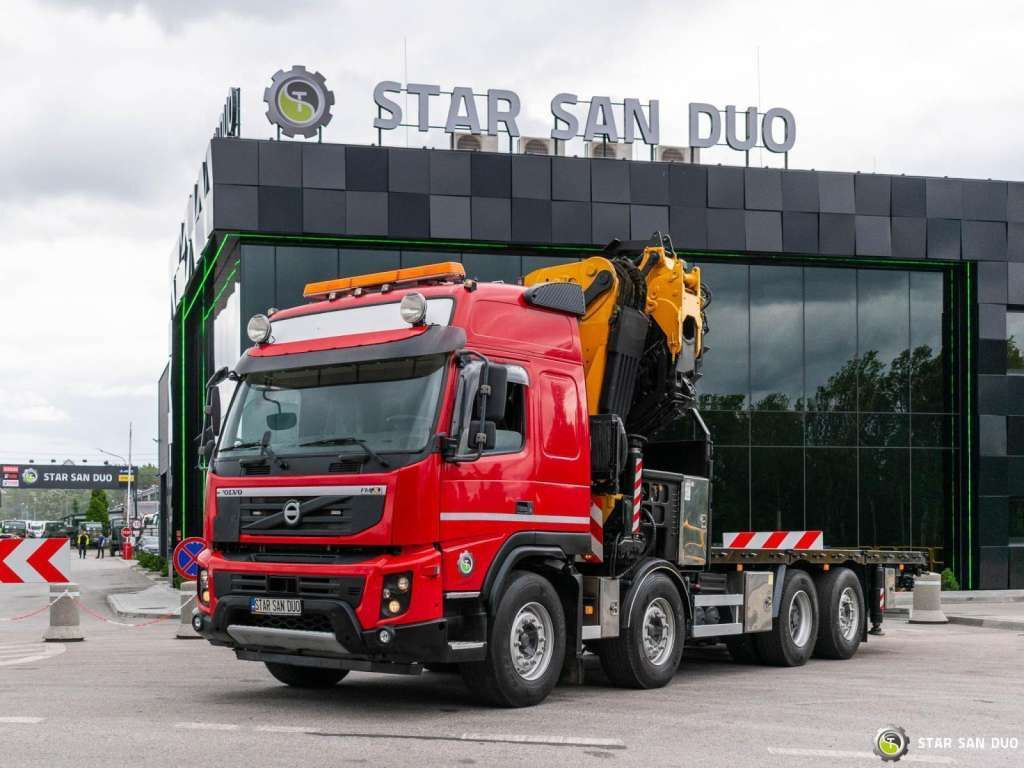 Volvo FMX 500 8x2 Effer 585 Fly Jib Winch Crane Kran - Камион с кран: снимка 4 Volvo FMX 500 8x2 Effer 585 Fly Jib Winch Crane Kran - Камион с кран: снимка 4