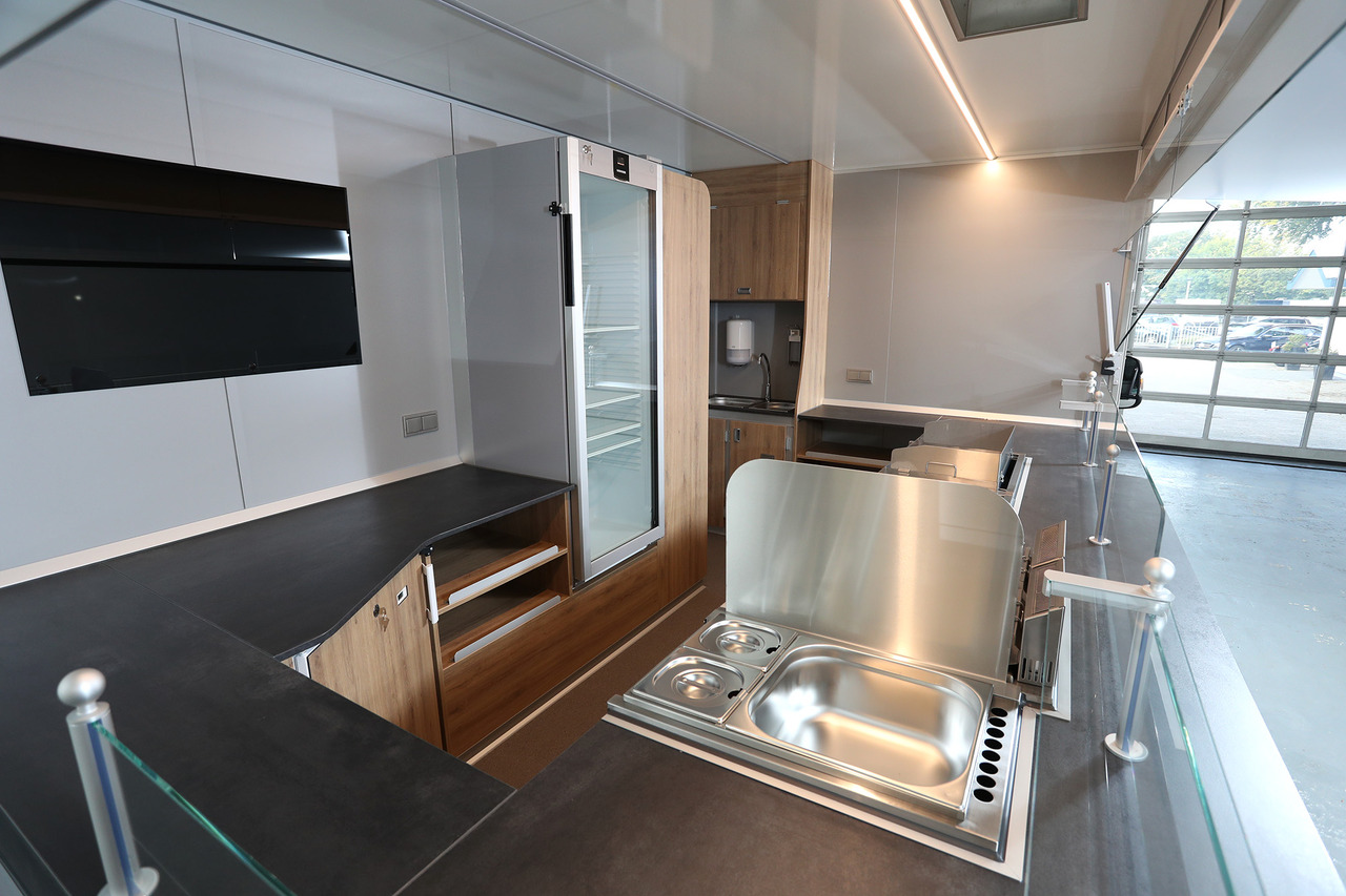 Mobil BORCO HÖHNS - Магазин камион: снимка 2 Mobil BORCO HÖHNS - Магазин камион: снимка 2