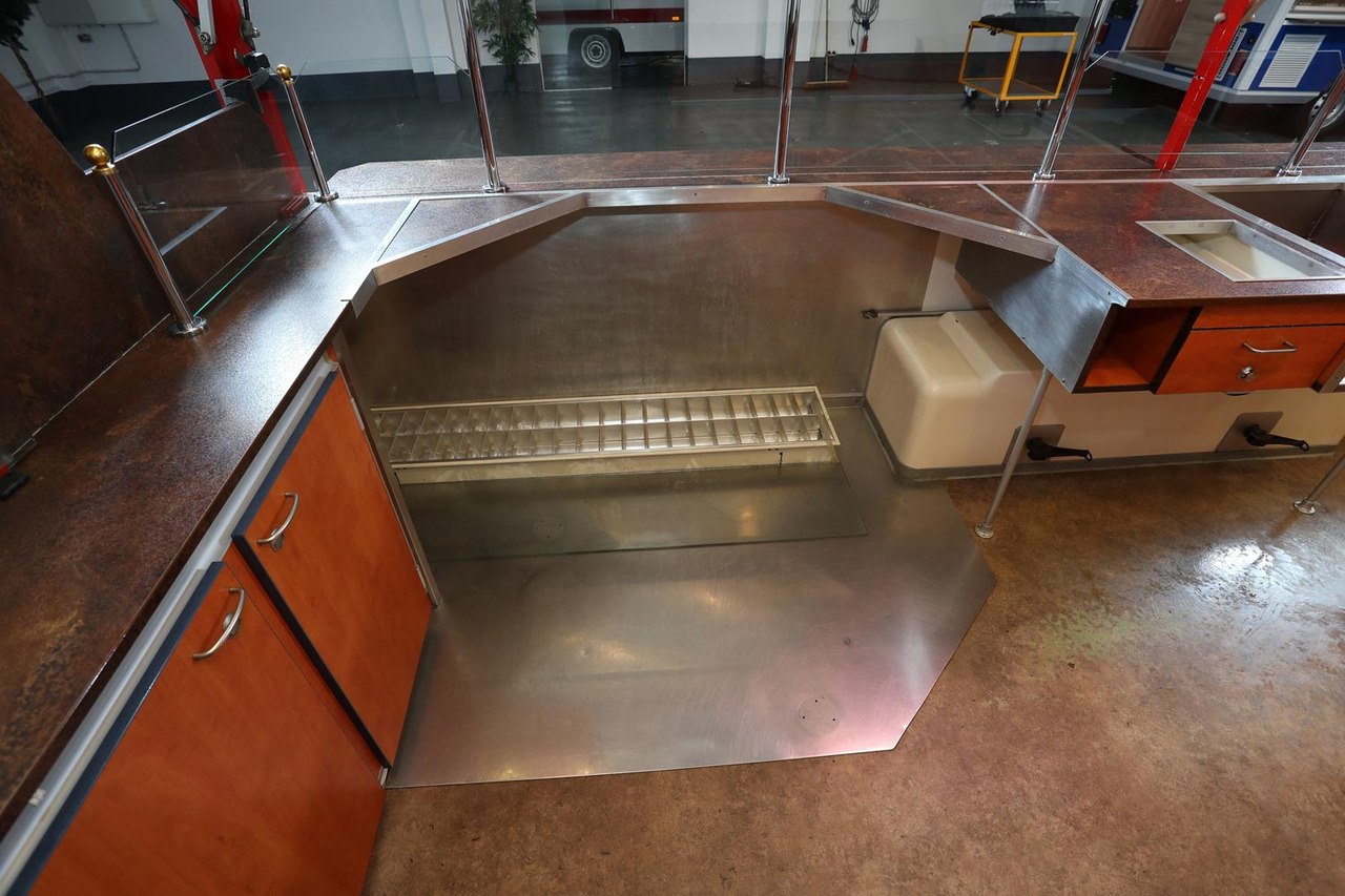 Verkaufsanhänger BORCO HÖHNS - Търговска каравана: снимка 2 Verkaufsanhänger BORCO HÖHNS - Търговска каравана: снимка 2