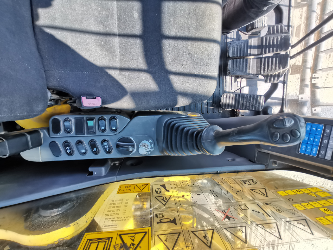 Багер KOMATSU PC210 LC - 8: снимка 15