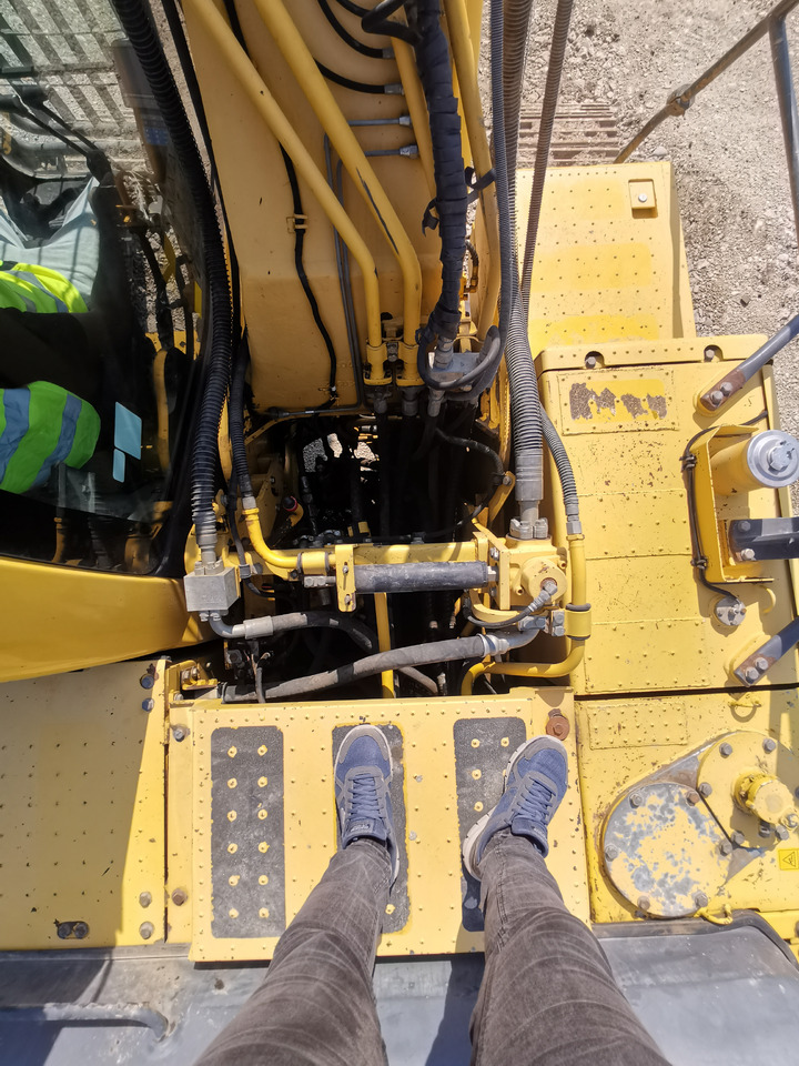 Багер KOMATSU PC210 LC - 8: снимка 8