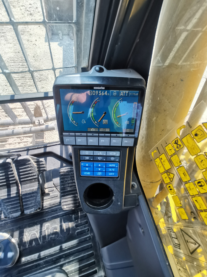 Багер KOMATSU PC210 LC - 8: снимка 16