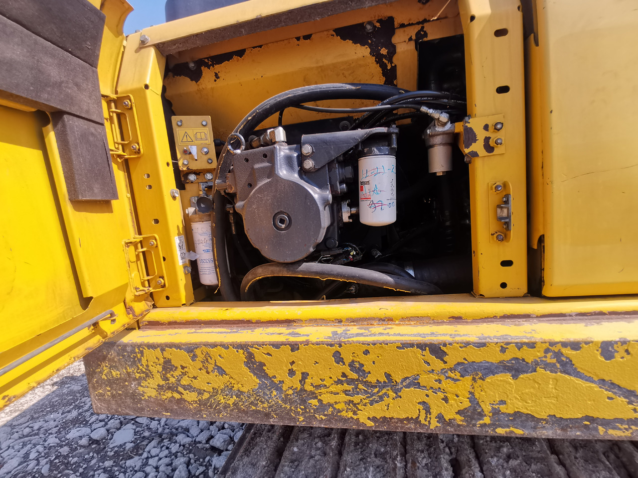 Багер KOMATSU PC210 LC - 8: снимка 10