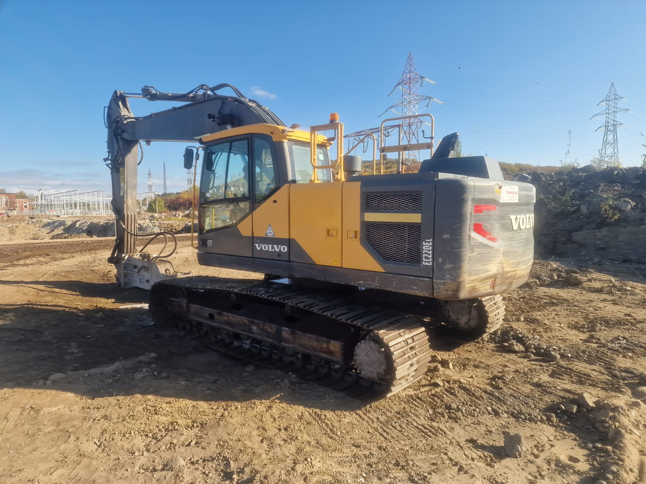 VOLVO EC220 E - Багер: снимка 3 VOLVO EC220 E - Багер: снимка 3