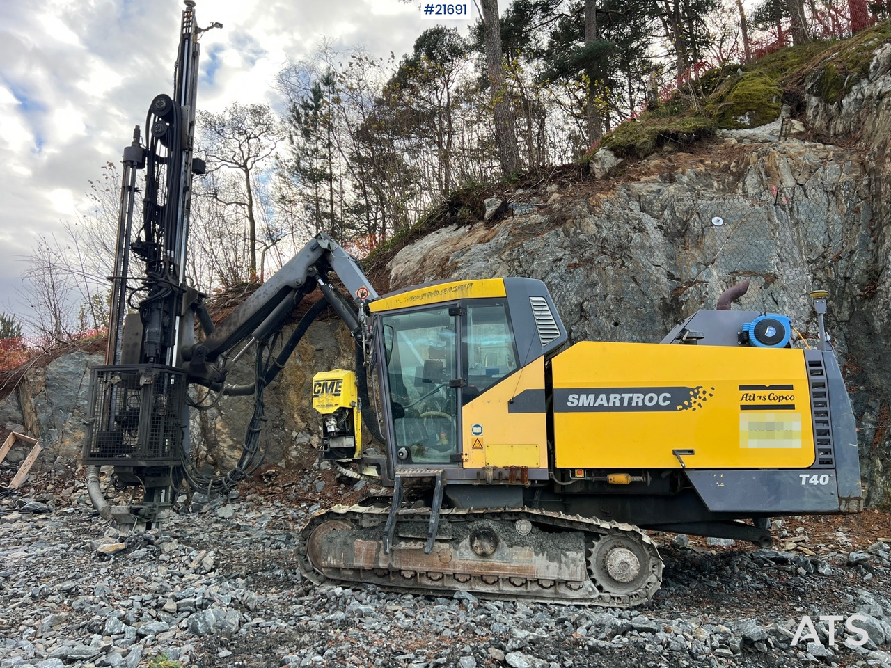 Atlas Copco Flexiroc T40-11 borerigg m/2540 hammer,CME sliper og gps - Пробивна машина: снимка 1 Atlas Copco Flexiroc T40-11 borerigg m/2540 hammer,CME sliper og gps - Пробивна машина: снимка 1