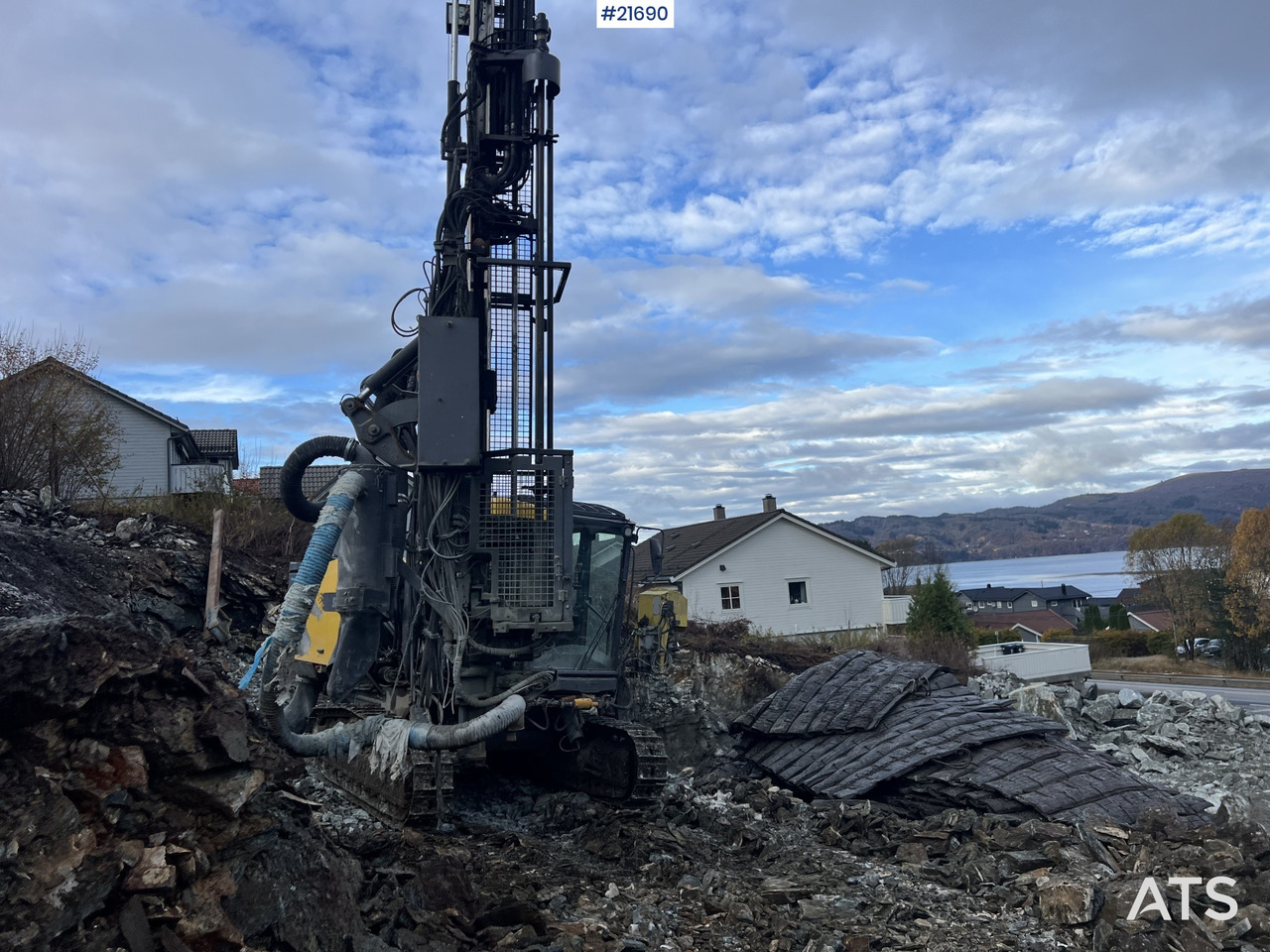 Atlas Copco smartroc T40-11 Borerigg m/ 2560 hammer, CME sliper og Leica gps - Пробивна машина: снимка 5 Atlas Copco smartroc T40-11 Borerigg m/ 2560 hammer, CME sliper og Leica gps - Пробивна машина: снимка 5