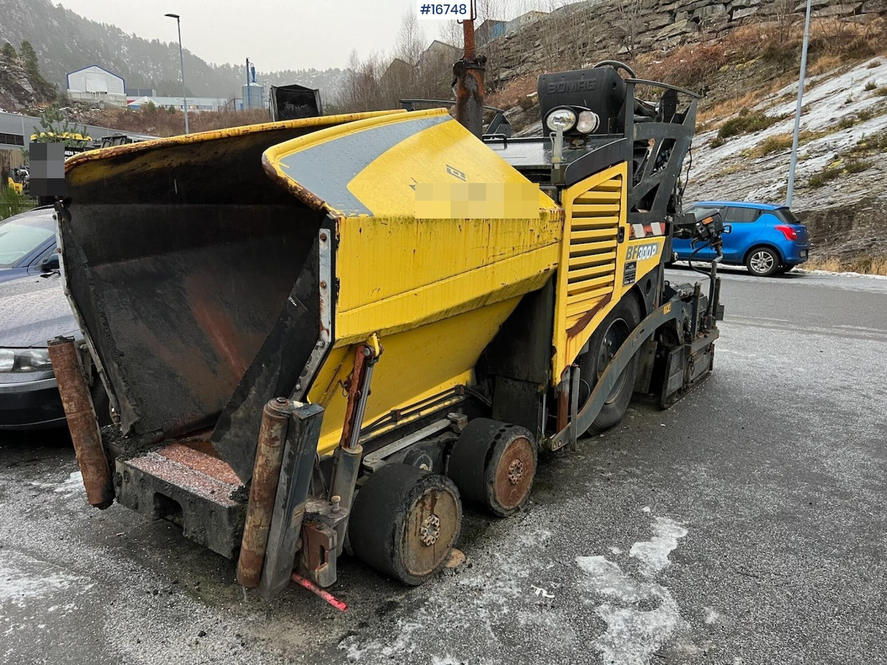 Bomag BF 300P - Техника за слагане на асфалт: снимка 1 Bomag BF 300P - Техника за слагане на асфалт: снимка 1