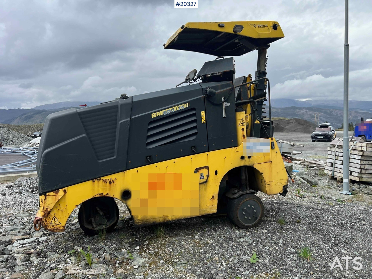 Bomag BM600/15 - Техника за слагане на асфалт: снимка 4 Bomag BM600/15 - Техника за слагане на асфалт: снимка 4