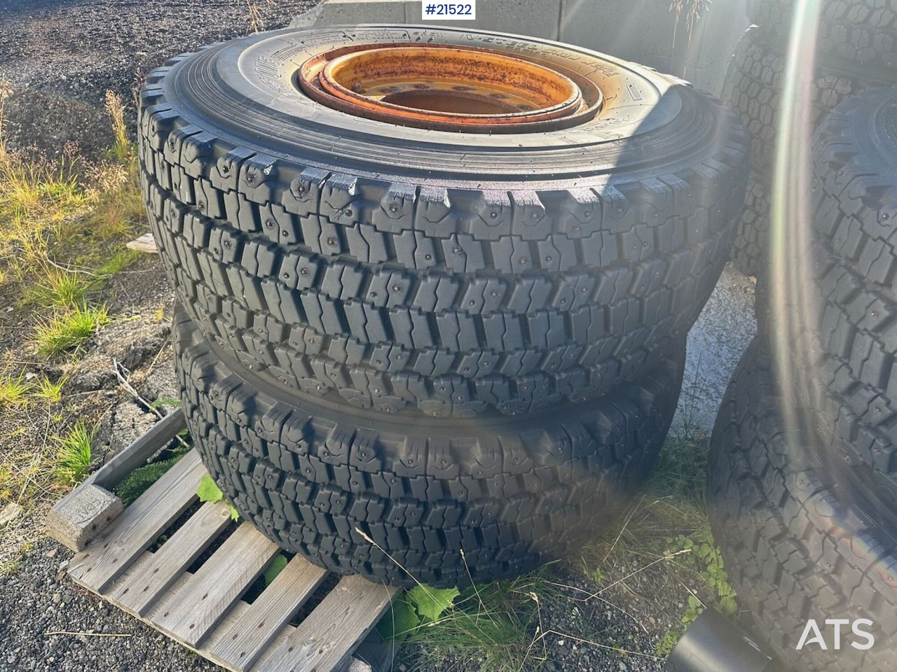 Bridgestone hjullaster dekk til Volvo L110 - Гума за Строителна техника: снимка 1 Bridgestone hjullaster dekk til Volvo L110 - Гума за Строителна техника: снимка 1