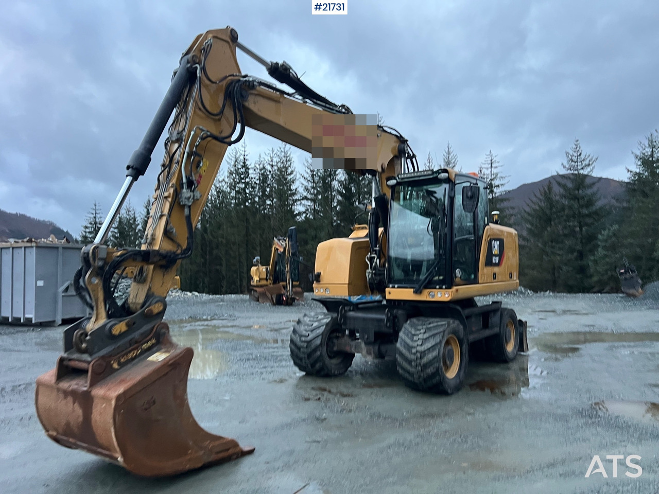 CAT M318F Hjulmaskin m/ oilquick og tannskuffe - Колесен багер: снимка 3 CAT M318F Hjulmaskin m/ oilquick og tannskuffe - Колесен багер: снимка 3