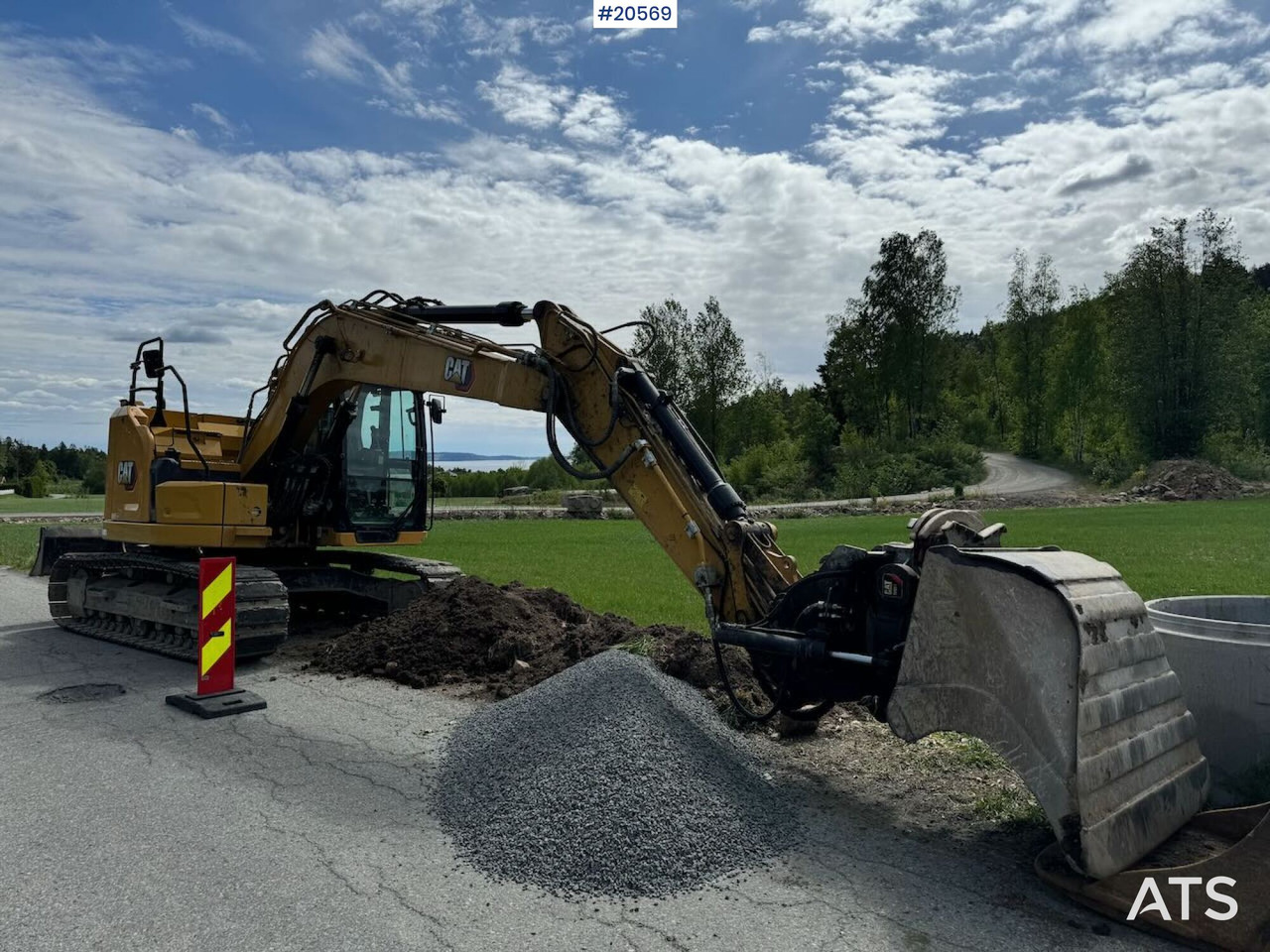 Caterpillar 315 Beltegraver m/ tilt og 2 skuffer - Багер: снимка 3 Caterpillar 315 Beltegraver m/ tilt og 2 skuffer - Багер: снимка 3