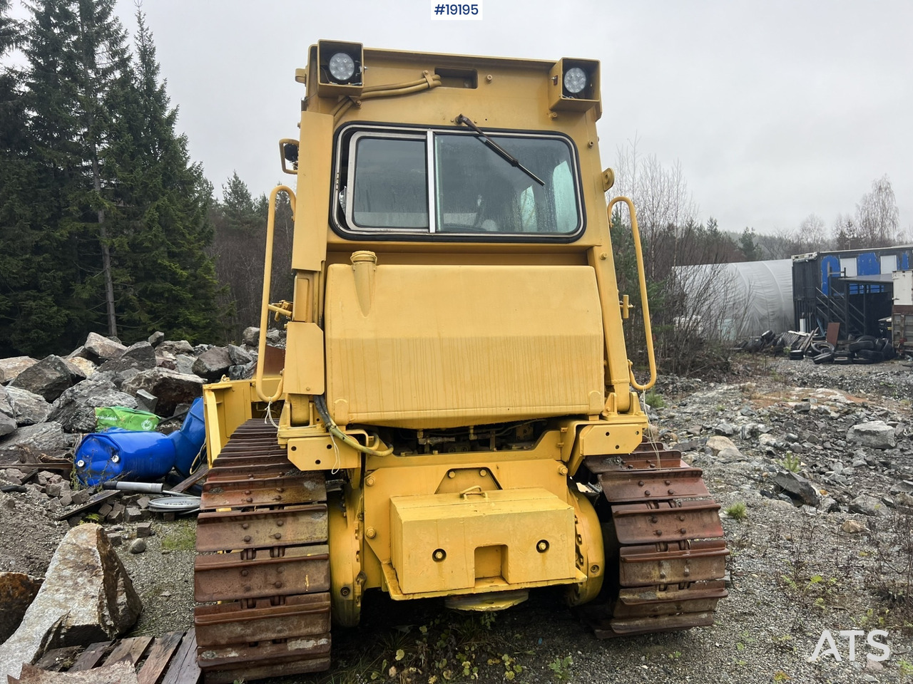 Caterpillar D5B - Булдозер: снимка 2 Caterpillar D5B - Булдозер: снимка 2