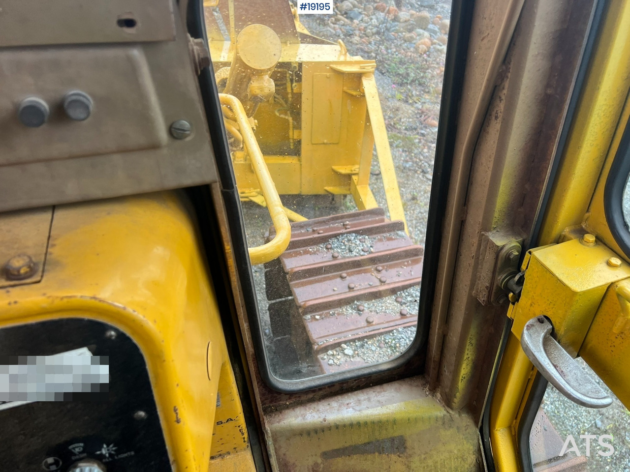 Булдозер Caterpillar D5B: снимка 35 Булдозер Caterpillar D5B: снимка 35