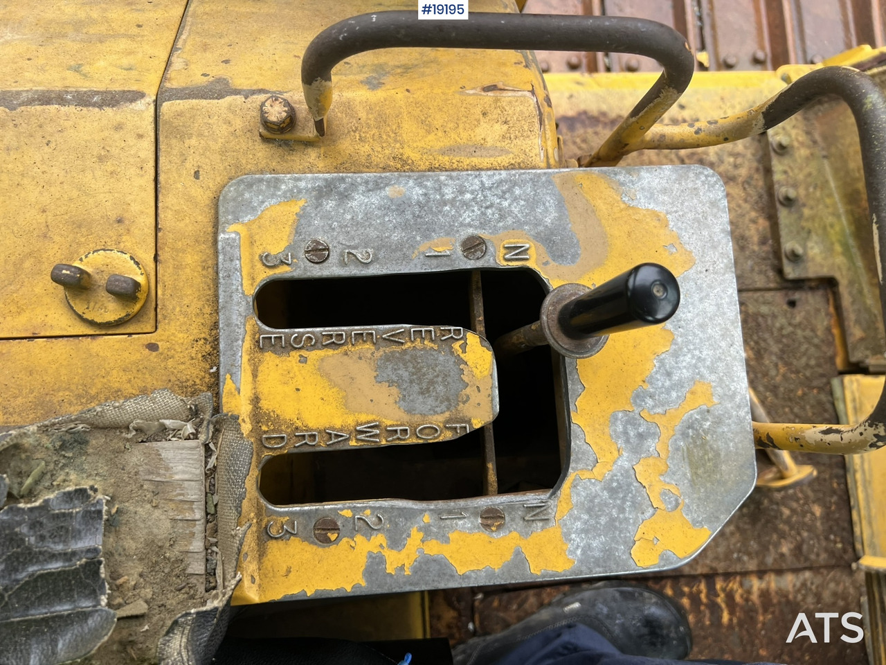 Булдозер Caterpillar D5B: снимка 29 Булдозер Caterpillar D5B: снимка 29