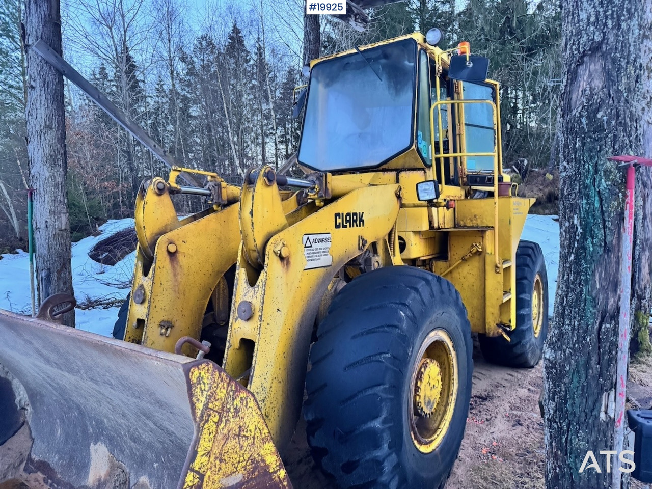 Clark 75B - Колесен товарач: снимка 2 Clark 75B - Колесен товарач: снимка 2