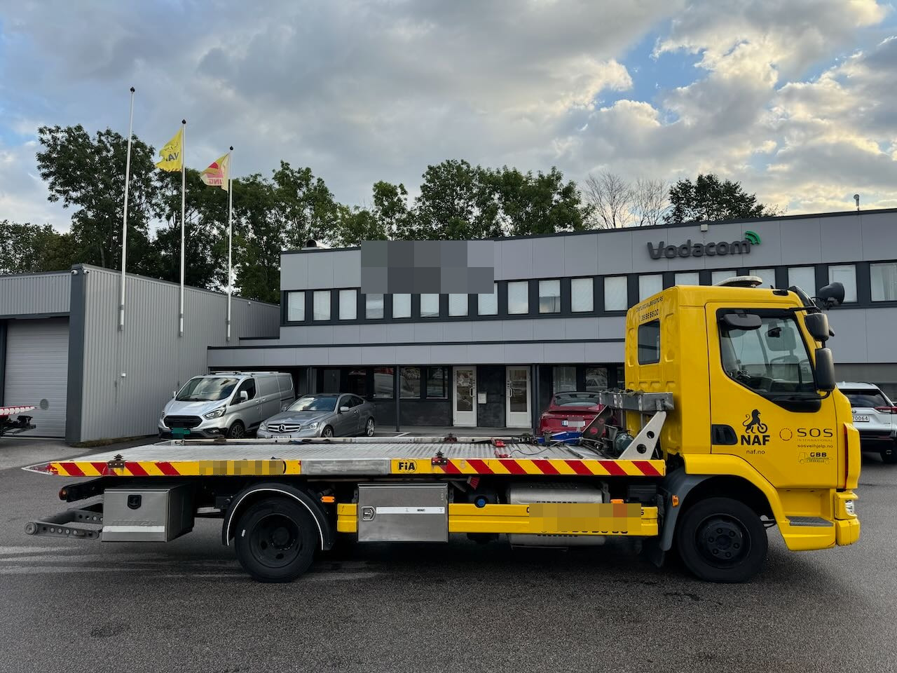 DAF LF210 - Камион пътна помощ: снимка 2 DAF LF210 - Камион пътна помощ: снимка 2