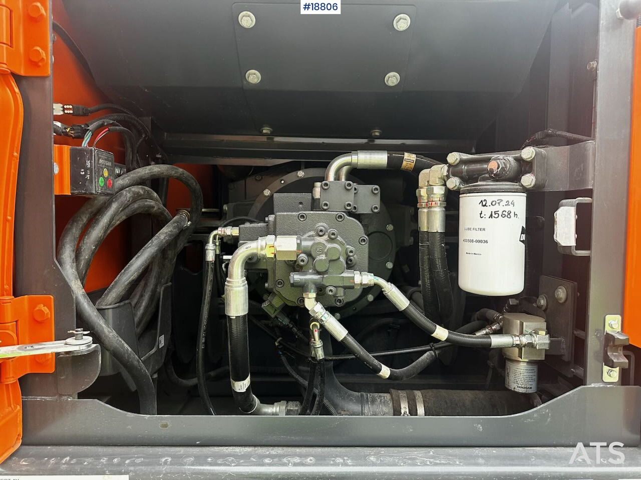 Багер Doosan DX225LC: снимка 9