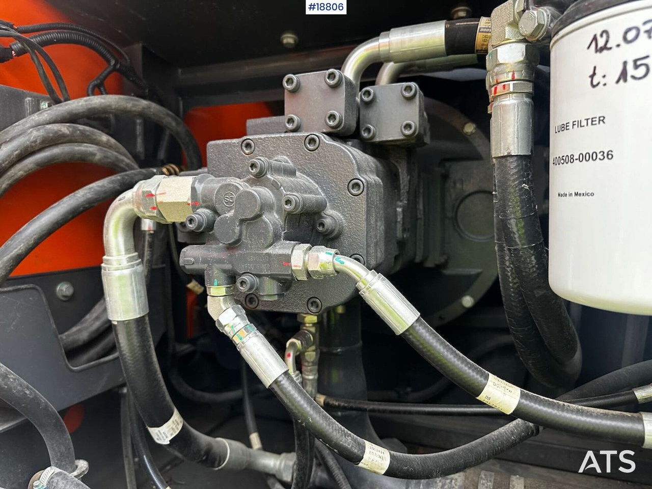 Багер Doosan DX225LC: снимка 12