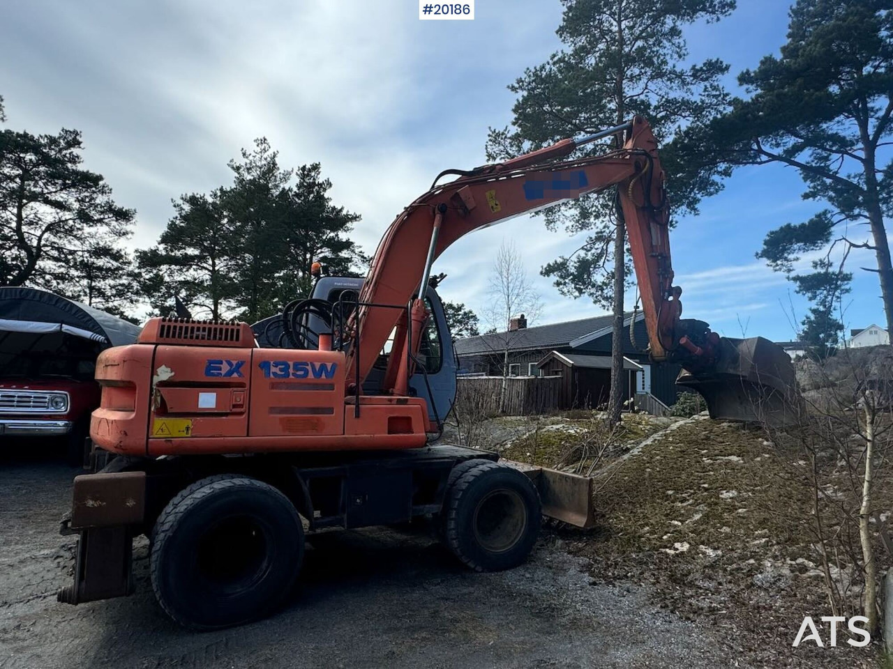 Hitachi EX135W - Багер: снимка 2 Hitachi EX135W - Багер: снимка 2
