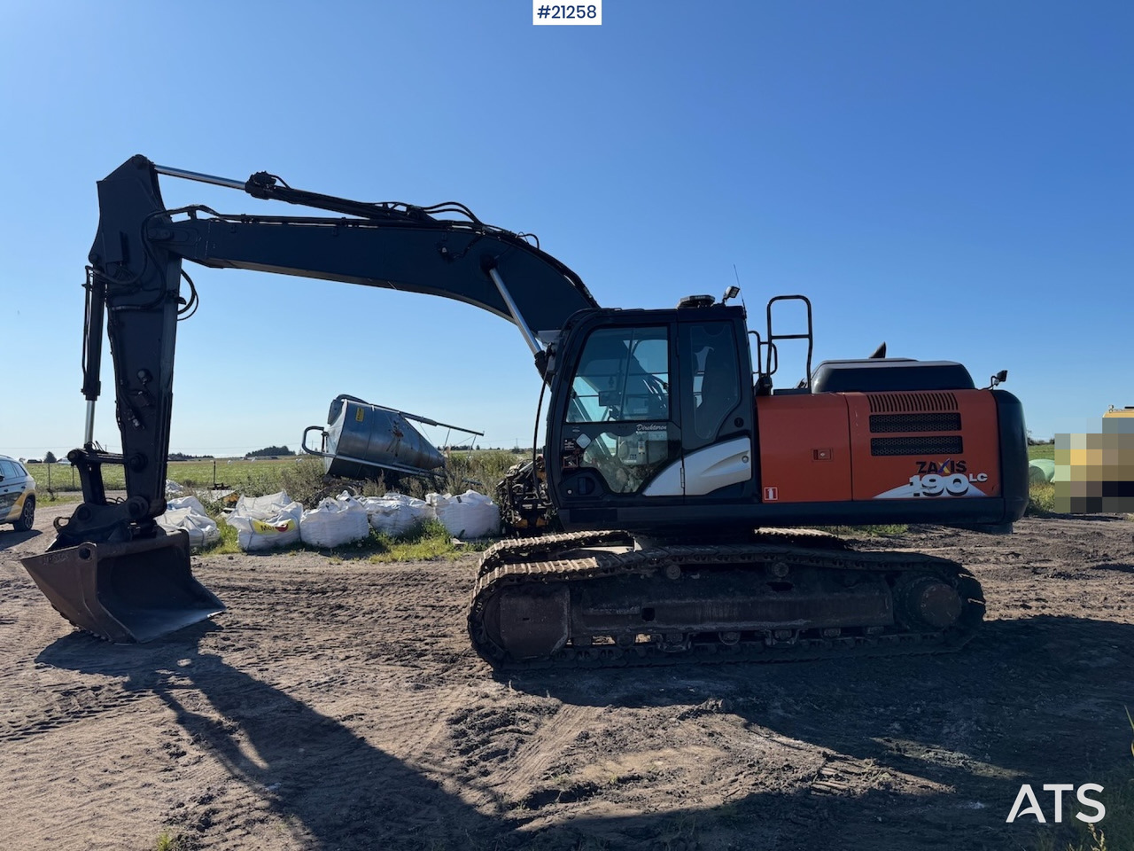 Hitachi ZX 190 LC-6 med Engcon rototilt og graveskuffe. - Багер: снимка 2 Hitachi ZX 190 LC-6 med Engcon rototilt og graveskuffe. - Багер: снимка 2