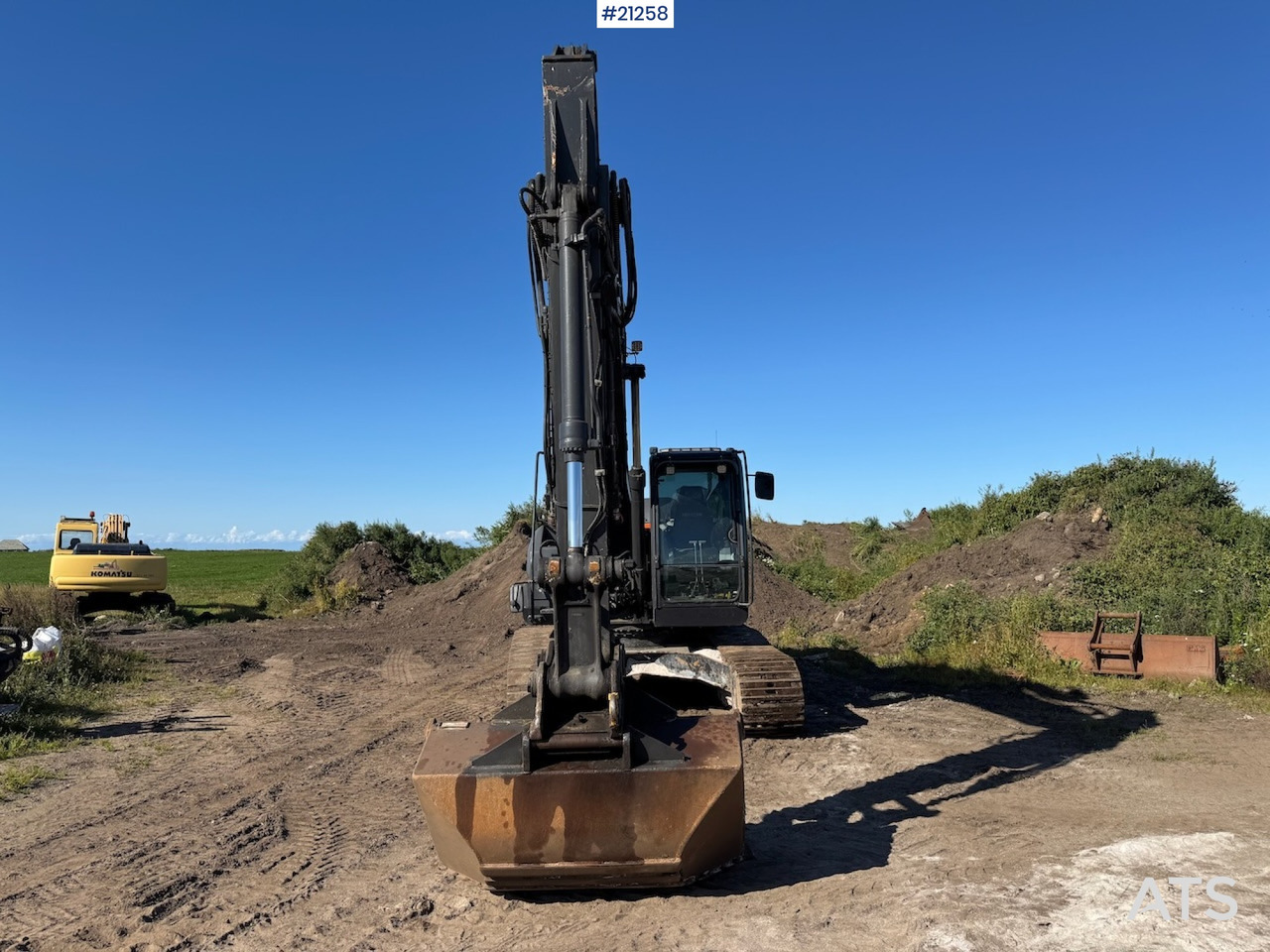 Hitachi ZX 190 LC-6 med Engcon rototilt og graveskuffe. - Багер: снимка 3 Hitachi ZX 190 LC-6 med Engcon rototilt og graveskuffe. - Багер: снимка 3