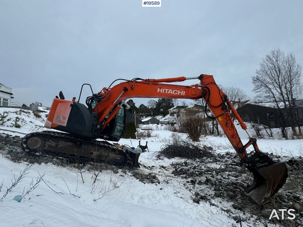 Hitachi ZX135US-5B - Багер: снимка 5 Hitachi ZX135US-5B - Багер: снимка 5