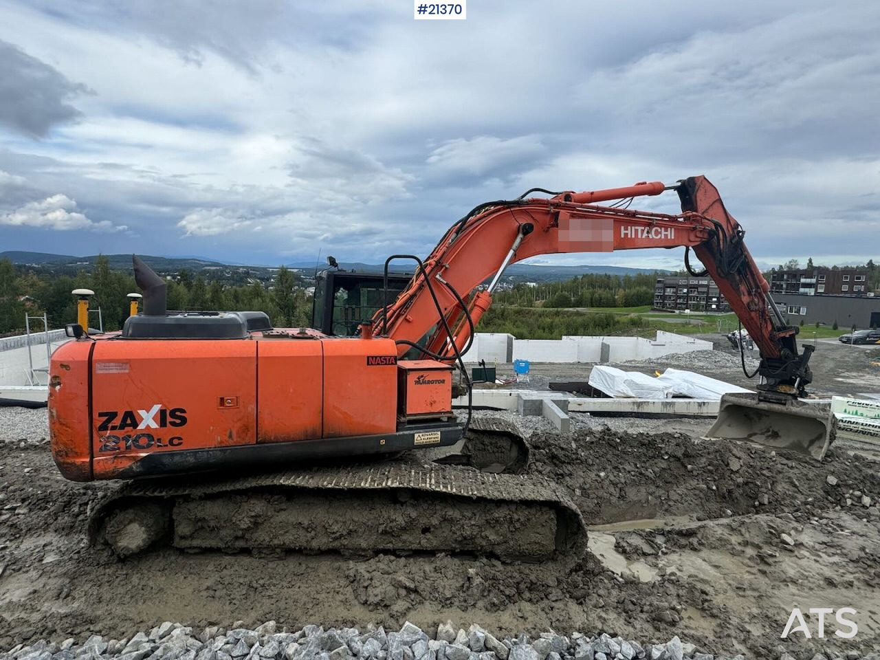 Hitachi ZX210LC-5B Beltegraver m/ tilt, skuffe og GPS. - Верижен багер: снимка 5 Hitachi ZX210LC-5B Beltegraver m/ tilt, skuffe og GPS. - Верижен багер: снимка 5